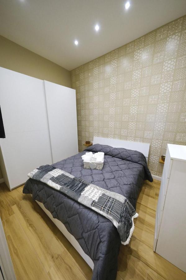 O Vascetiello Apartment Napoli Bagian luar foto