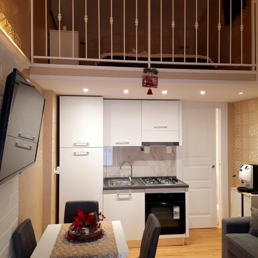 O Vascetiello Apartment Napoli Bagian luar foto