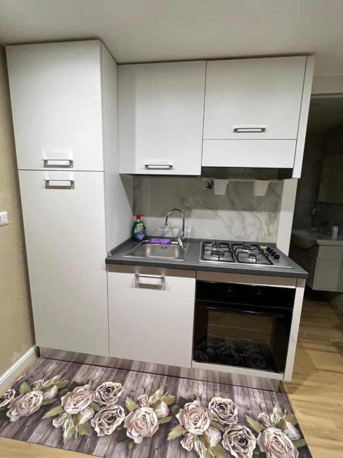 O Vascetiello Apartment Napoli Bagian luar foto