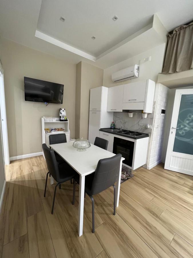 O Vascetiello Apartment Napoli Bagian luar foto