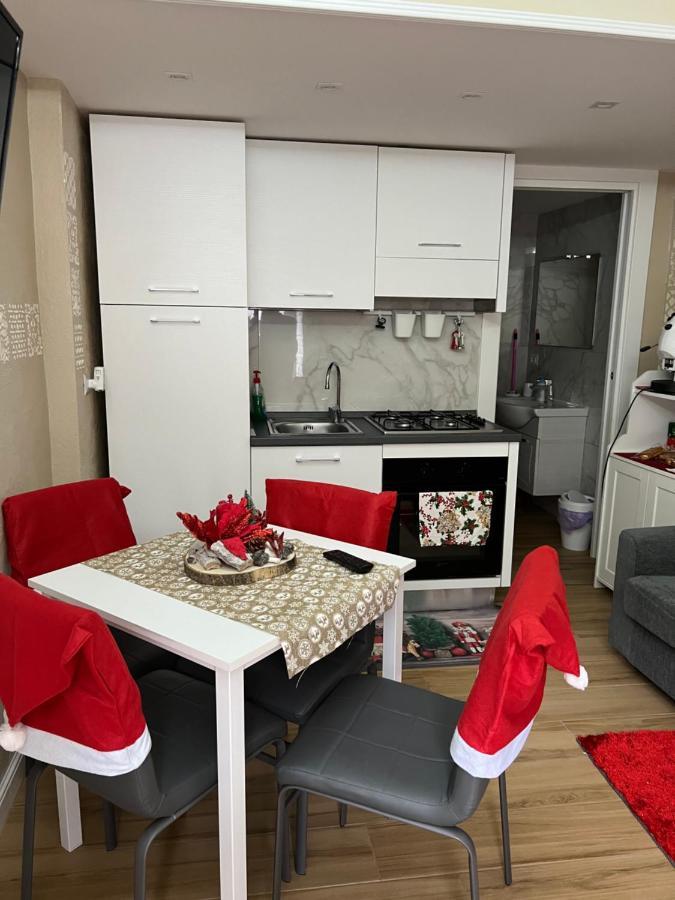 O Vascetiello Apartment Napoli Bagian luar foto
